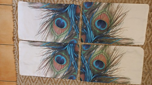 Dunelm peacock feather - x,