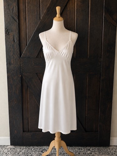 Vintage dixie belle white full - dixie,