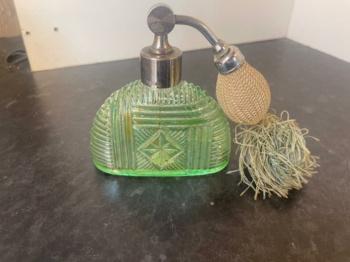 Vintage art deco green glass - vintage,