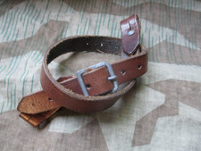ORIGINAL WW2 GERMAN ARMY / LUFTWAFFE m40 m35 m42 BROWN LEATHER HELMET CHIN STRAP