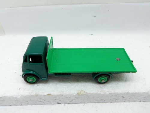 Dinky toys 512 guy flat - guy,