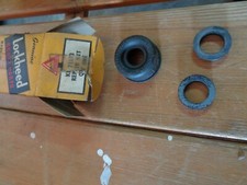 M9542 XX - REPAIR RUBBER KIT KL71573 CYLINDER WHEEL ROVER SD1