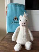 Jellycat Bashful Unicorn -