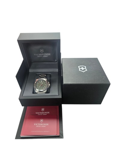 Victorinox x quartz - i.n.o.x.,