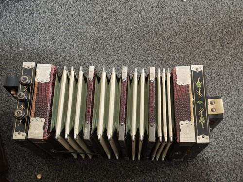 Vintage ludwig accordion steel - accordion,