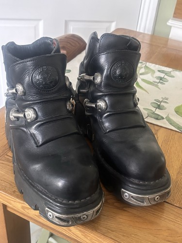 New rock reactor goth vintage - goth,