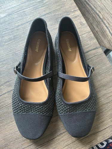 Brand new womens size - brand,
