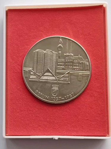 East german 750th anniversary - east,