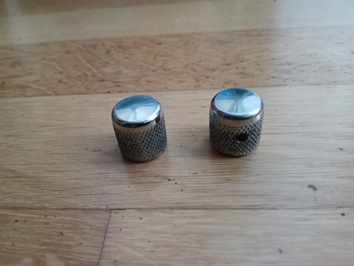 1966 fender knurled - knobs,