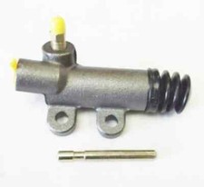 Clutch Slave Cylinder For Toyota Land Cruiser LJ70/LJ71/LJ73/LJ78 - 2.4TD 1988+