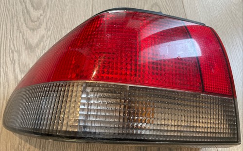 Saab 900ng left tail light - left,