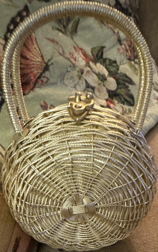 Women mcm small round - ,