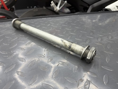Suzuki gsxr 750 swingarm - gsxr, k1