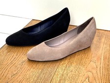Hogl 1-10 4202 Women's Comfortable Suede Wedge Pumps in navy or Smoke