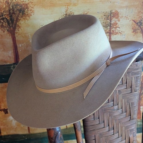 Classic akubra snowy - akubra, river
