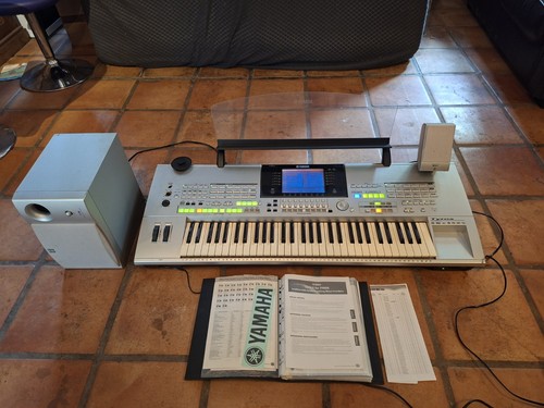Yamaha tyros keyboard synth - yamaha,