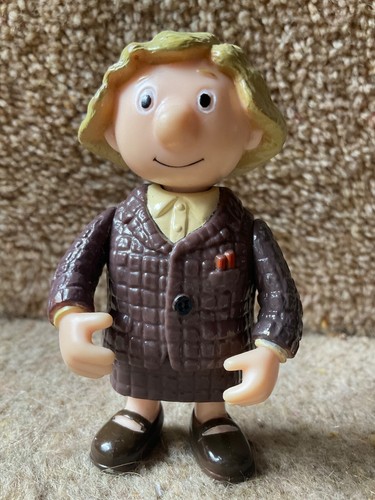 Postman pat sylvia - dr,
