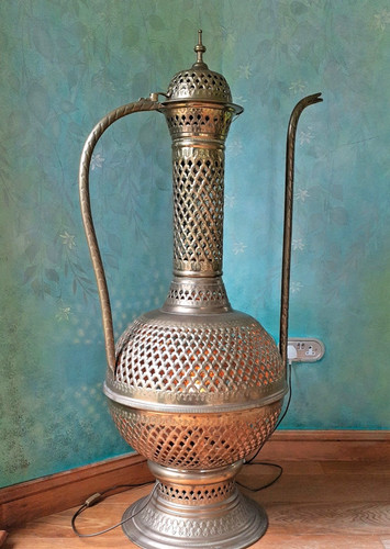 5ft tall moroccan persian - 5ft*tall,