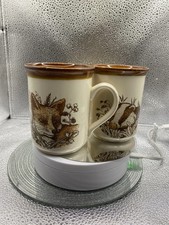 MUGS VINTAGE COLLECTABLES