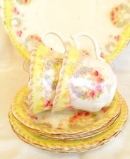 VITORIAN ENGLISH PORCELAIN