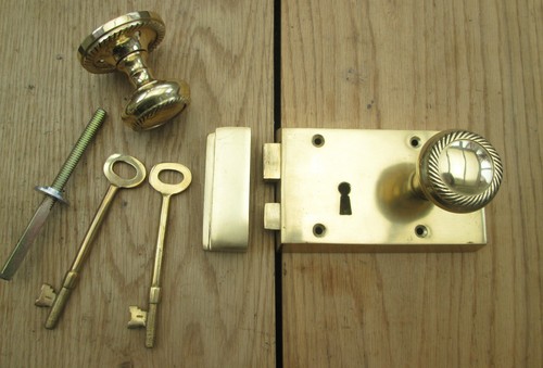 Solid brass old style - solid,