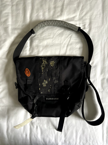 Timbuk2 black messenger - timbuk2,