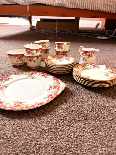 Royal stafford olde english - olde,