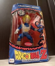 Ultra Rare Vegeta Figure