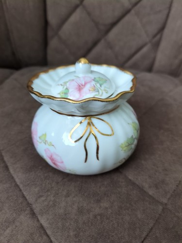 Vintage fenton china company - fenton,