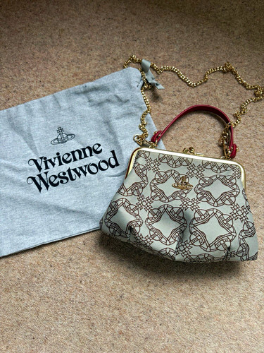Vivienne westwood granny frame - vivienne,