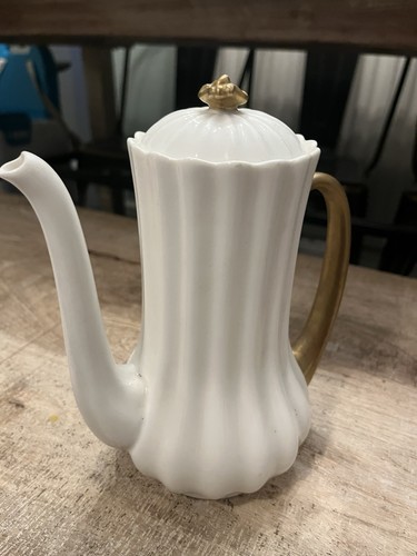 Royal doulton coffee pot - royal,
