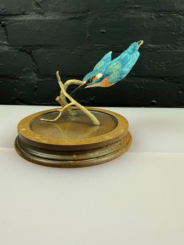 Border fine arts diving - arts,