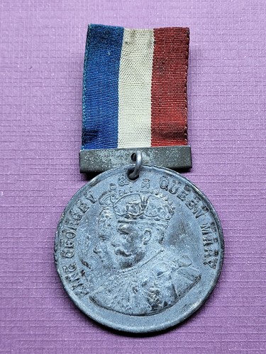 George coronation medal june - v,