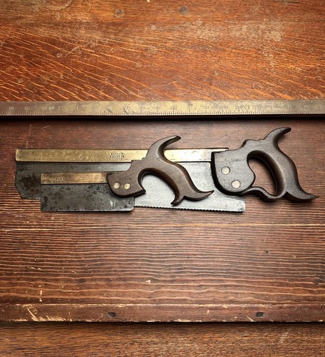 Beautiful early pair tenon - beautiful, of