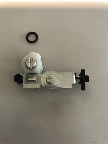 Chain adjuster tensioner - tensioner, for