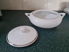 Monno Muse  White Porcelain