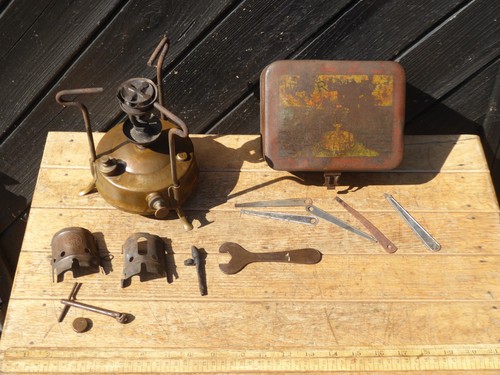 Vintage brass primus 210 - brass,