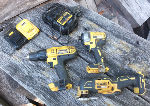 Spares repairs only dewalt 18v - only,