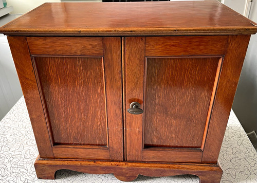 Antique wooden mahogany - ,
