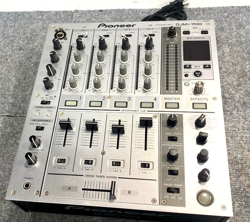 Pioneer djm 700 - dj, djm-700