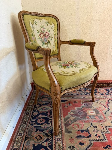 Elegant french carved walnut - french,