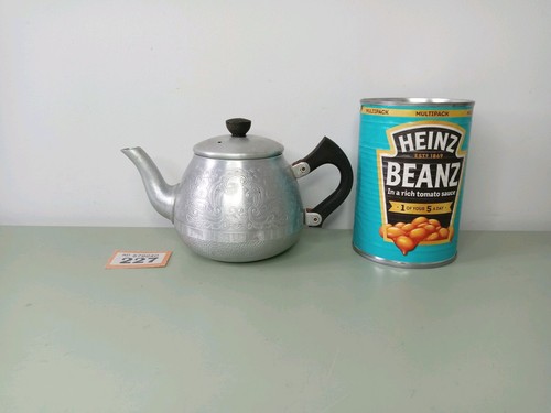 Small vintage swan teapot - small,