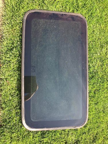 Ford xr3i sunroof glass - , mk4