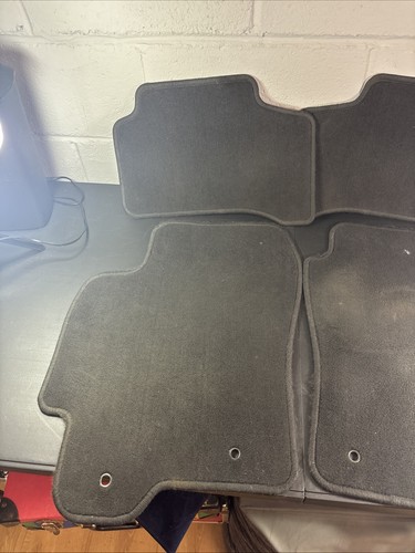 Genuine jaguar type black - x,