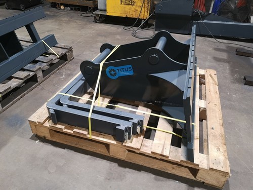 S60 excavator pallet forks - s60,
