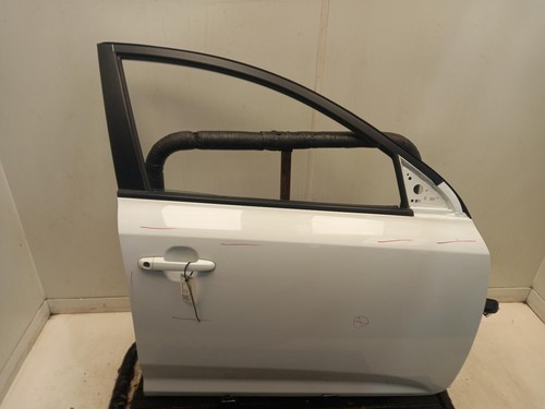 Kia ceed right front door - ceed, o/s