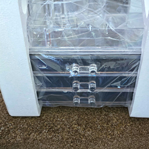 Clear tiered plastic make - plastic, make-up