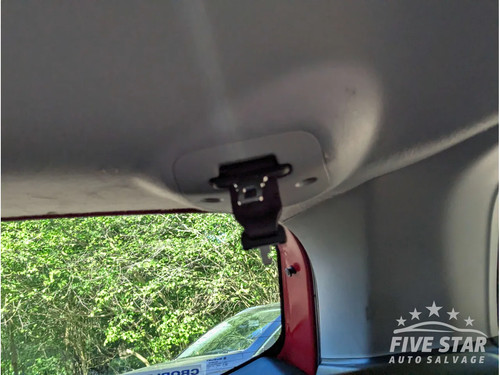 Suzuki vitara rear middle seat - middle,