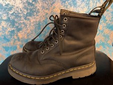 Dr. Martens Crazy Horse