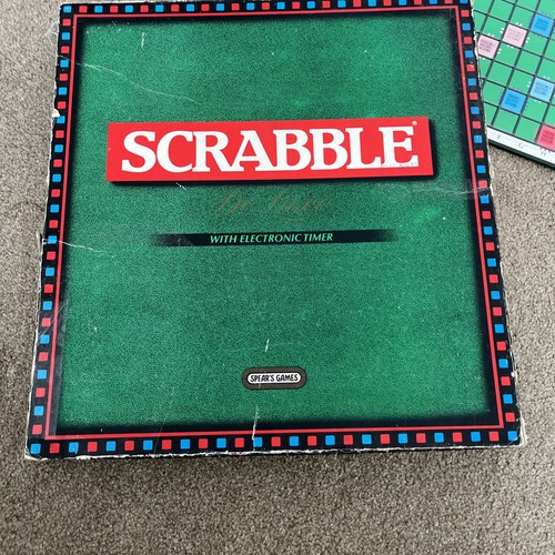 Scrabble deluxe turntable - scrabble,